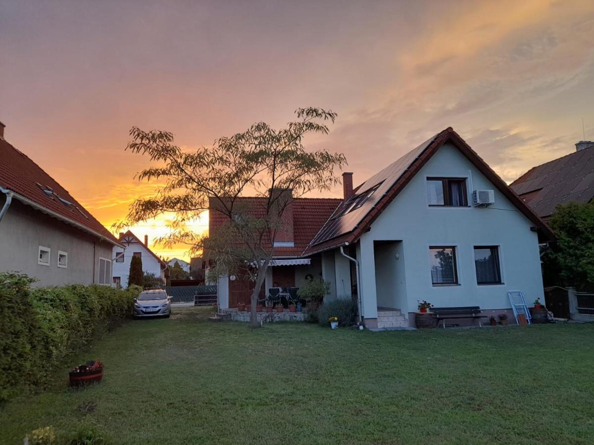 Aszofoi Panorama Apartmanhaz מראה חיצוני תמונה